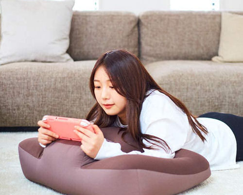 NeOchi Pillow for Gaming and Phones