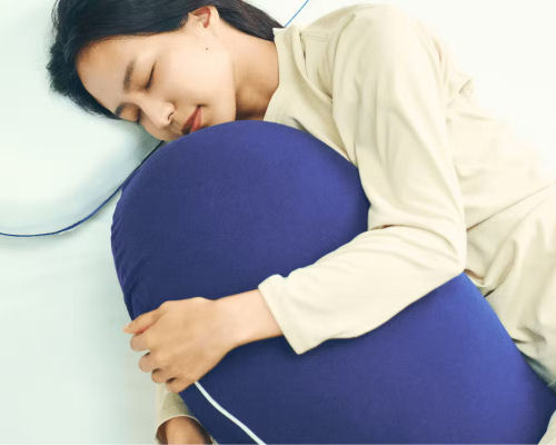 Bakune Hug Pillow